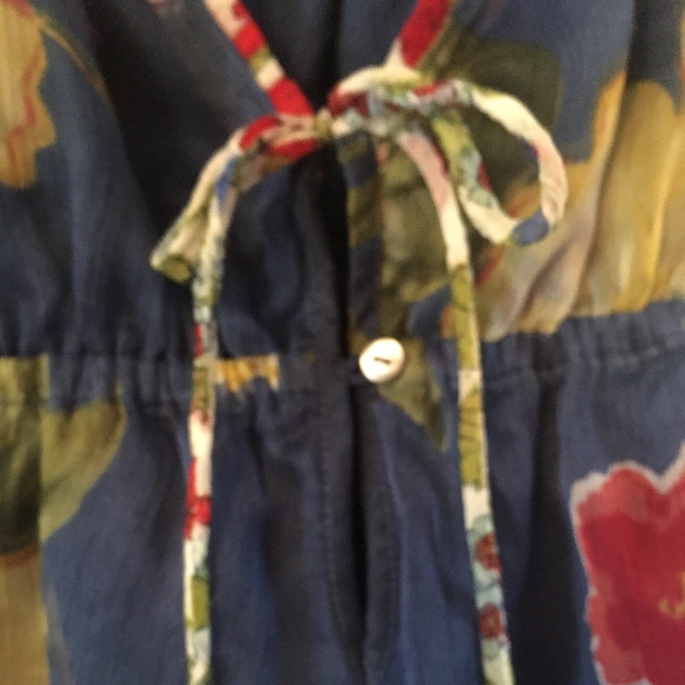 EUC Hollister Women’s Strappy Sheer Top - Picture 4 of 4
